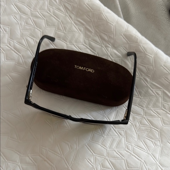 Tom Ford Black Sunglasses with Case - Picture 7 of 7